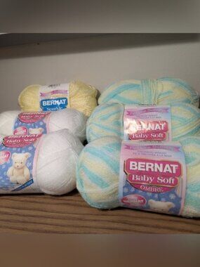 Vintage yarn Bernat Baby Soft Yarn Bundle 6 Skiens 2 white 3 Verigated 1 Yellow